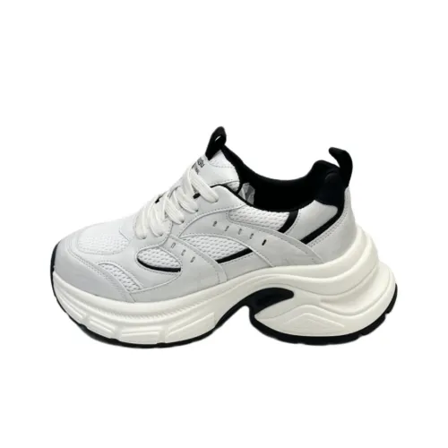 Shougu Coverage Low Top Chunky Sneakers Women's