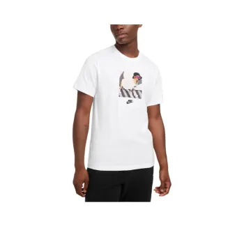 Nike Sportswear T Shirt