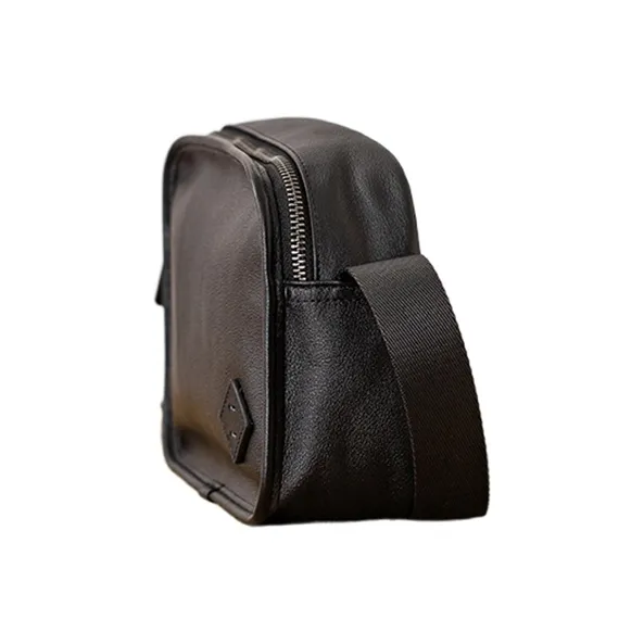 Back step Crossbody Bags Black-2