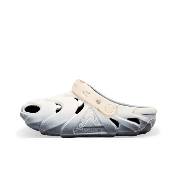 PEAK Pole Hole Shoes Clogs Men's Latte
