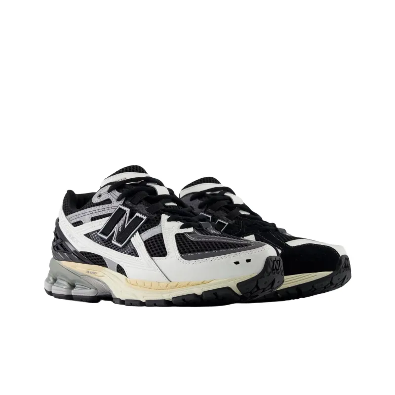 New Balance 1906U Black Sea Salt Magnet-1