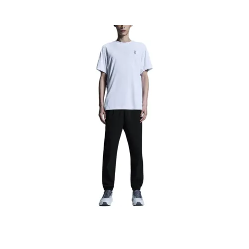 On Train T Graphic T Shirt Men's White