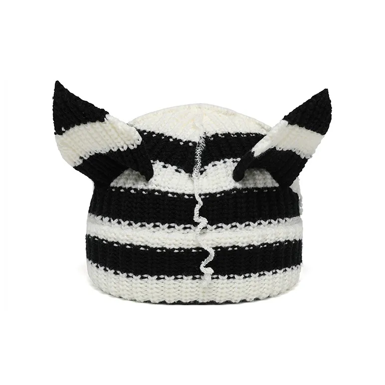 FREE RABBITⅡ Beanies Unisex-13
