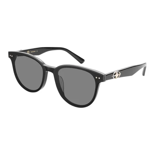 Elevate your look with these green sunglasses from luxury label