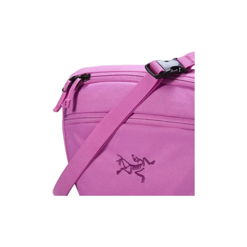 Arcteryx Mantis 2 Polyester Shoulder Bag Crossbody Bag Regular Women's Dye Mountain Glow-3