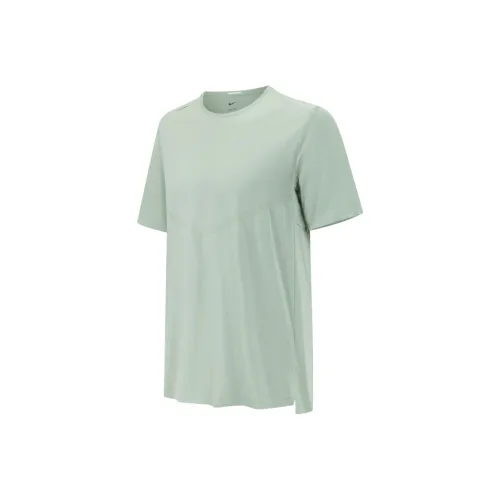 Nike RISE 365 AS M NK DF T Shirt Men's Green