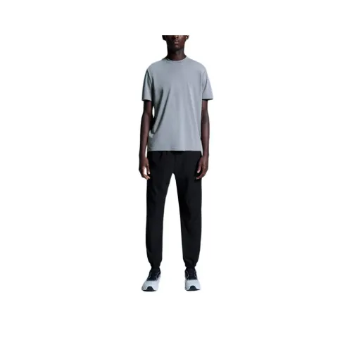 On Focus-T T-Shirt Men's Rock Color