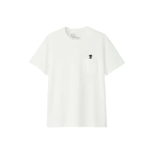 KAWS X Uniqlo X Peanuts Snoopy Pocket Tee FW17