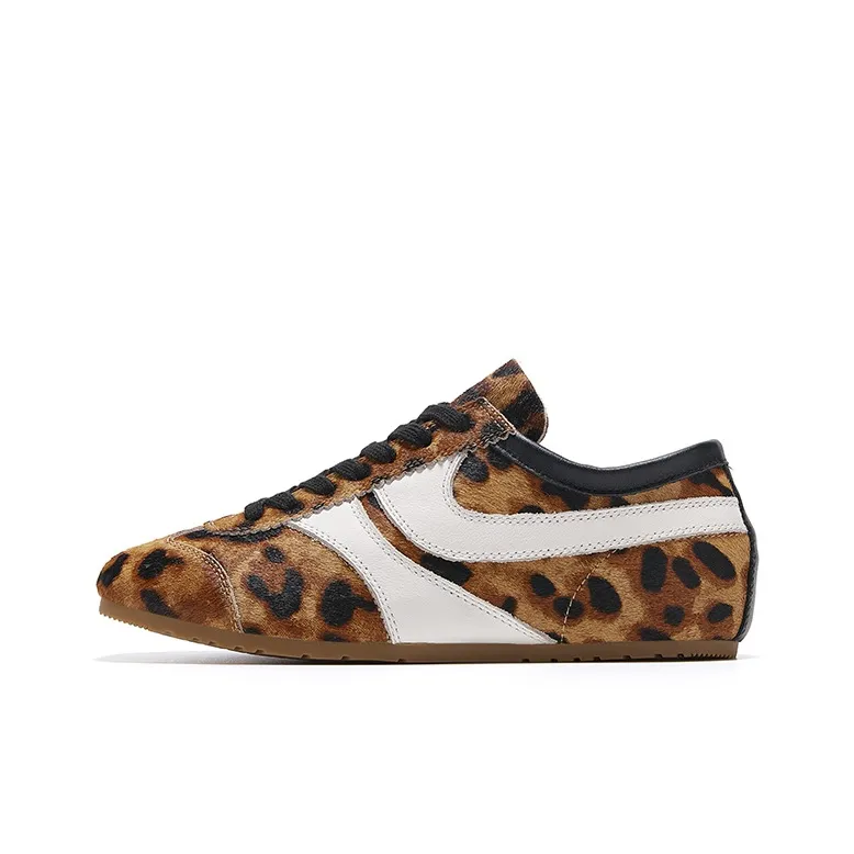 OSITA RED Slip Resistant Lightweight Breathable Low Top Casual Shoes Women's Leopard Print-0