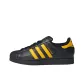 Core Black Color/Crew Yellow