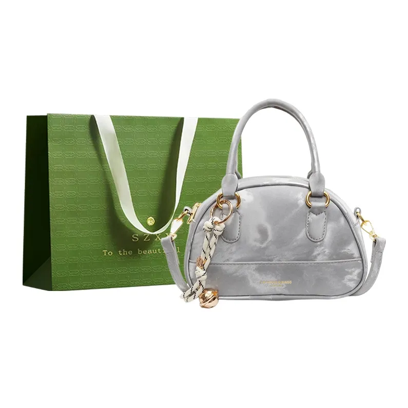 Three Ducklings PU Handbag Regular Women's Ecru/Black/Pink/Silver-4
