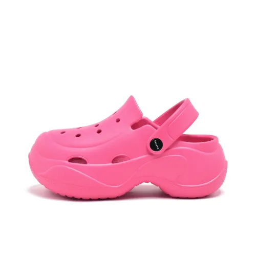 DAPHNE Clogs Women's