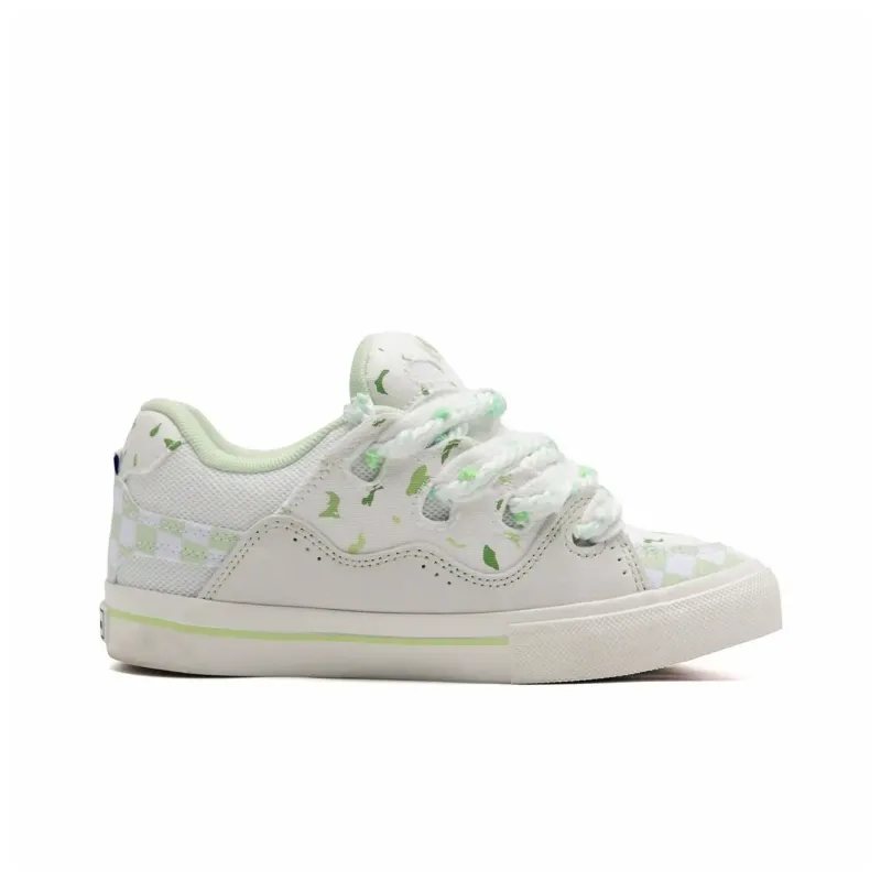 ALI THE FOX Balance Abrasion Resistant Lightweight Slip Resistant Low Top Skateboard Shoes Women's-22