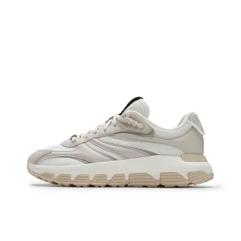 FILA Pioneer Series Anti Slip Wear Resistant Low Top Running Shoes Women's Milk White Brown