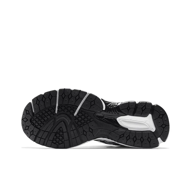 NFL Runner Low Top Casual City Commute Running Shoes Unisex White Black-5