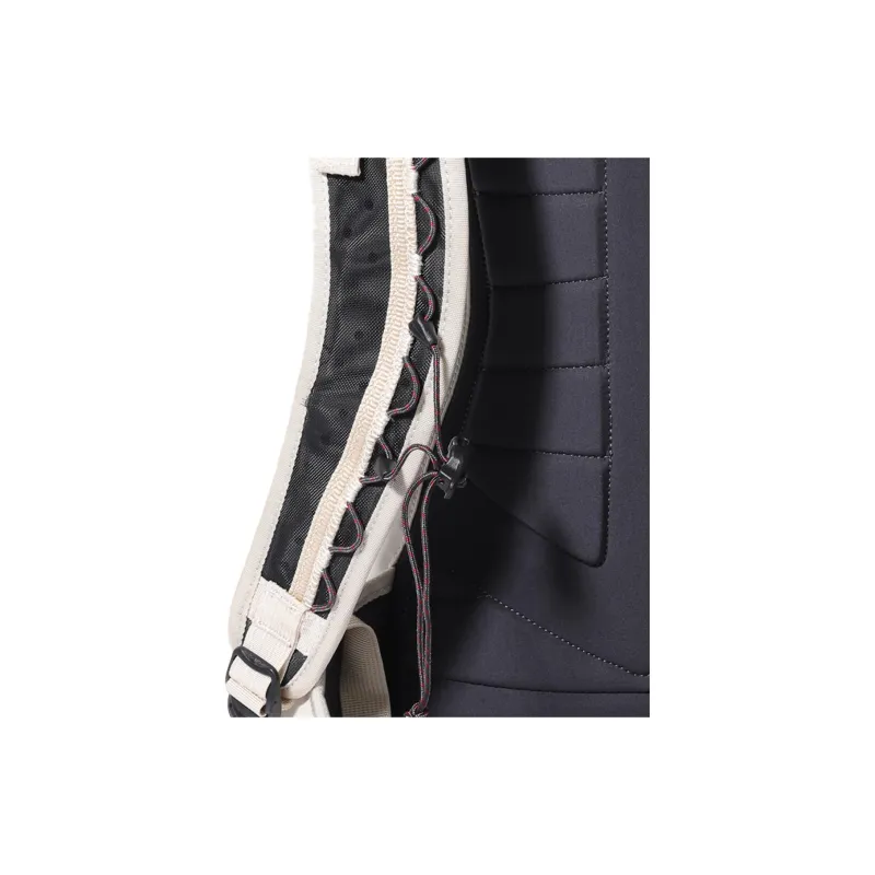 KLATTERMUSEN Mountaineering Bag Outdoor Bag Polyamide 30L Ivory Men's-9