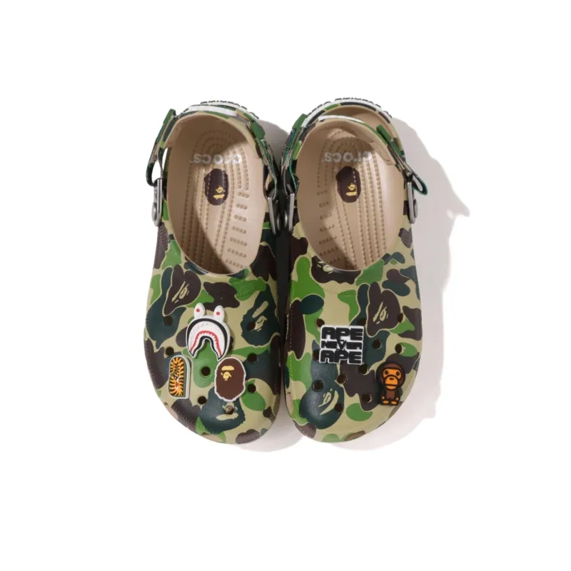 BAPE x Crocs Classic Clog Clogs Unisex-10