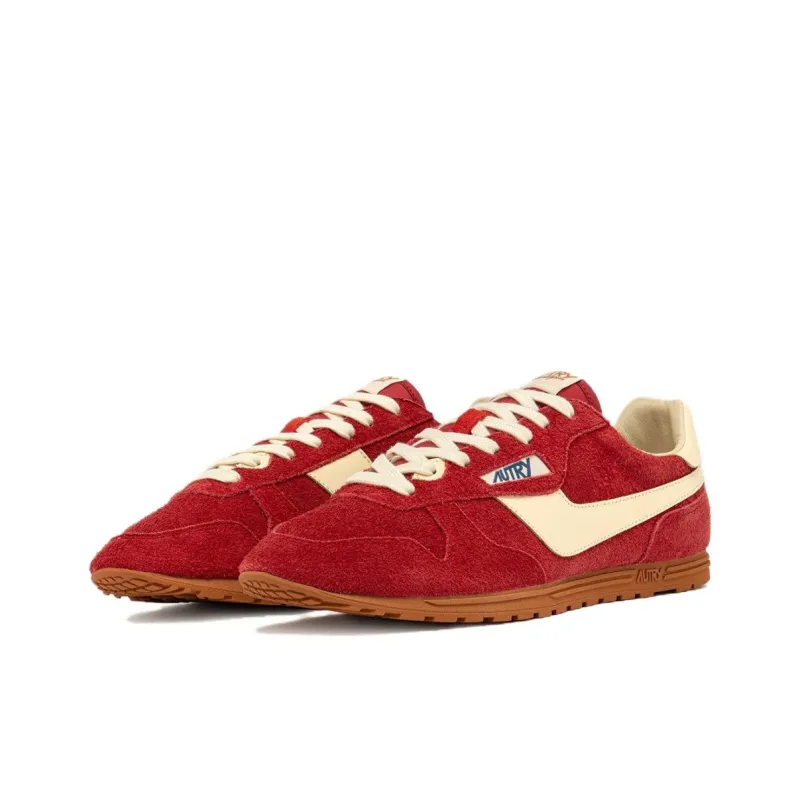 AUTRY WINDSPIN Low Top Casual Shoes Women's Red-1