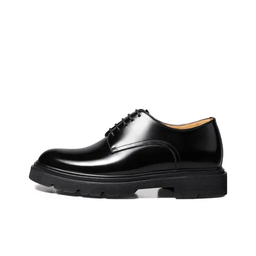 Converse Chuck Taylor All Star Low Blackout Canvas Plimsoll