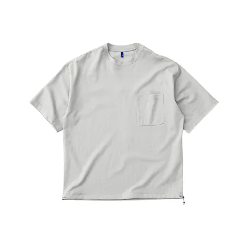 COMMON SCENTS T Shirts Men