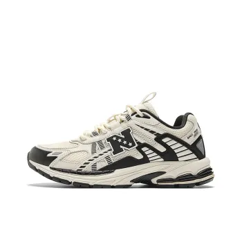 NFL Runner Low Top Casual City Commute Running Shoes Unisex Beige Black