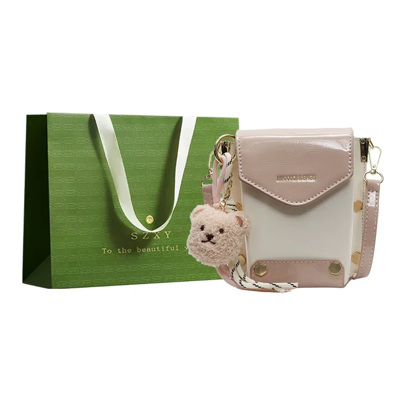 Three Ducklings PU Shoulder Bag Regular Women's Black/Pink/Ecru/Coffee-9