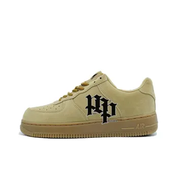 PAIN OR PLEASURE Low Top Skateboard Shoes Unisex Wheat