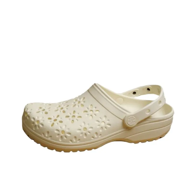 Crocs Classic Clog Clogs Unisex Beige-0
