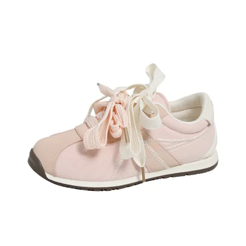 Turns By Turns Low Top Casual Shoes Women's