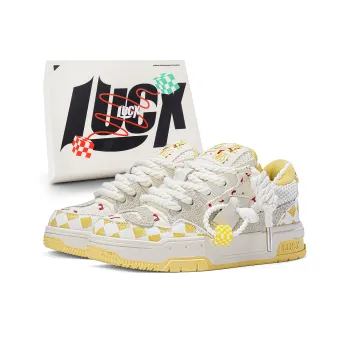LUCX Lucky Shoes Abrasion Resistant Slip Resistant Low Top Skateboard Shoes Women's
