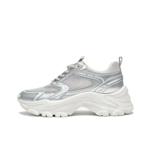 BATA 청키 스니커즈 로우탑 여성