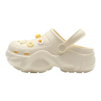 Red bean Slippers / Home Slippers