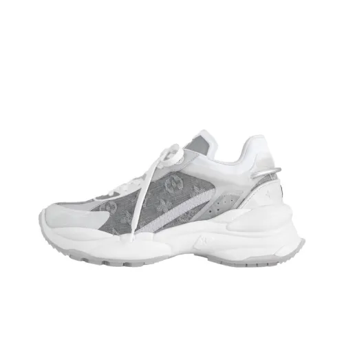 LOUIS VUITTON Run 55 Low Top Chunky Sneakers Women's Gray
