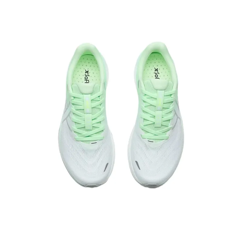 XTEP Slip Resistant Coverage Low Top Casual Running Shoes Women's White Green-3