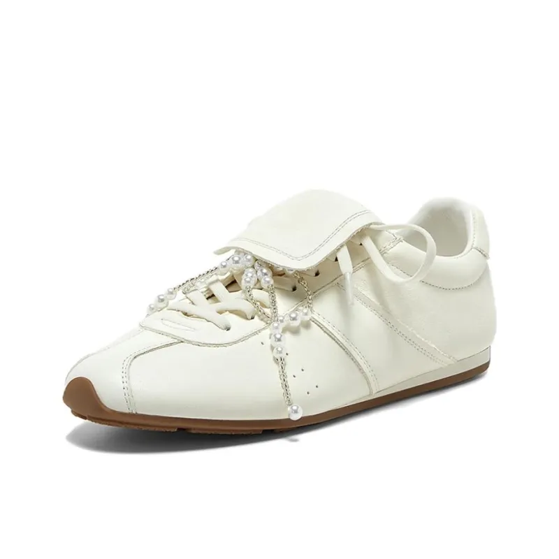 BATA Low Top Casual Shoes Women's-1