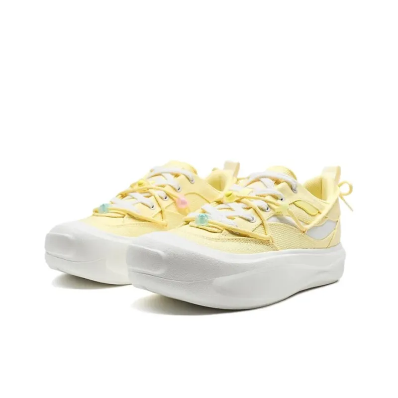 XTEP Boom Slip Resistant Coverage Low Top Skateboard Shoes Women's Yellow White-2