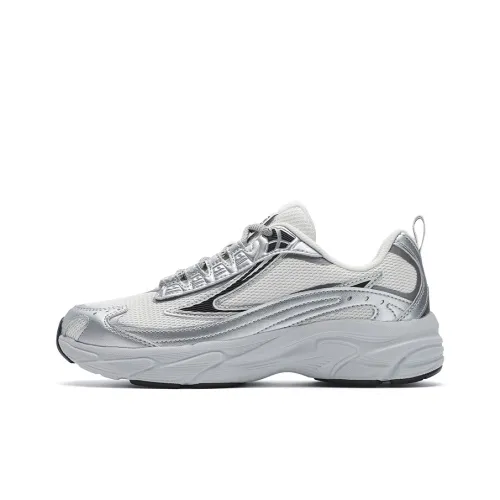 FILA VERDICT Slip Resistant, Abrasion Resistant, Breathable Low Top Running Shoes Women's White Silver