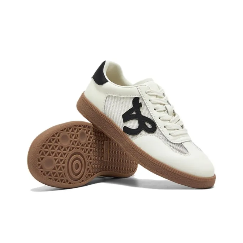 BATA Low Top Skateboard Shoes Women's-7