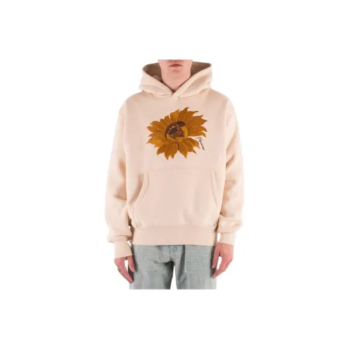 suecos y adidas es muy estrecha