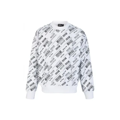 A comfy sweatshirt is a wardrobe staple and this green one from