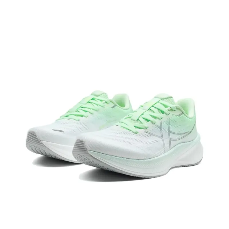 XTEP Slip Resistant Coverage Low Top Casual Running Shoes Women's White Green-2