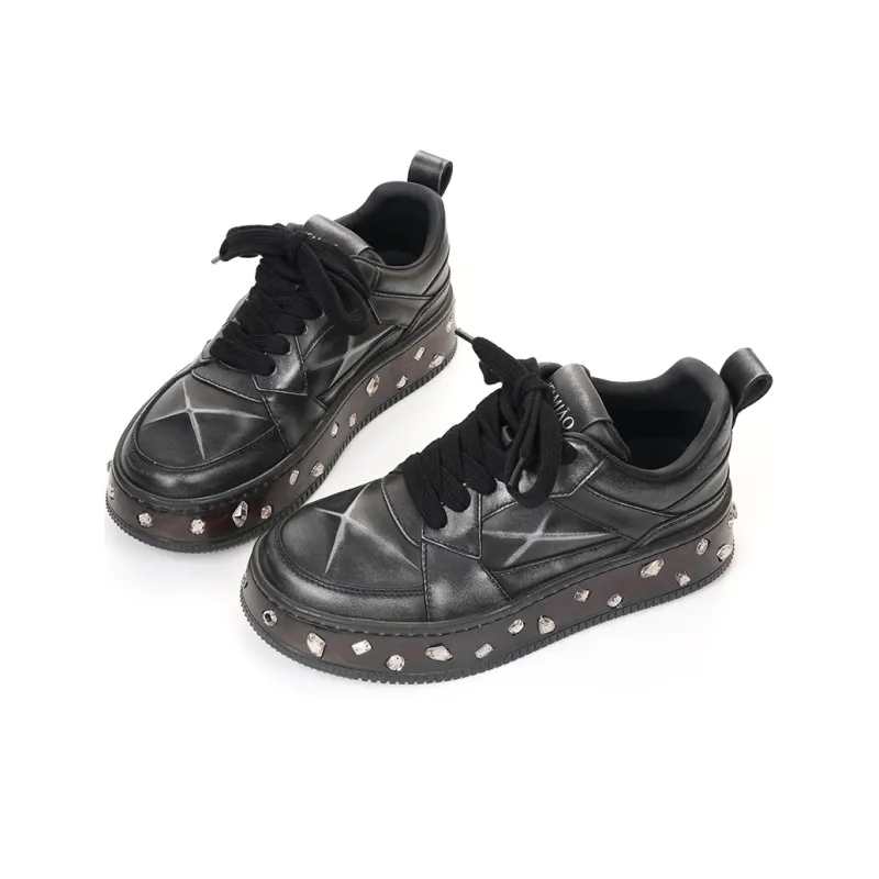 XIAOFAMIAO Low Top Skateboard Shoes Women's-1