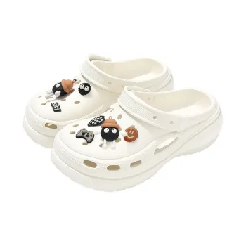 Red bean Slippers / Home Slippers