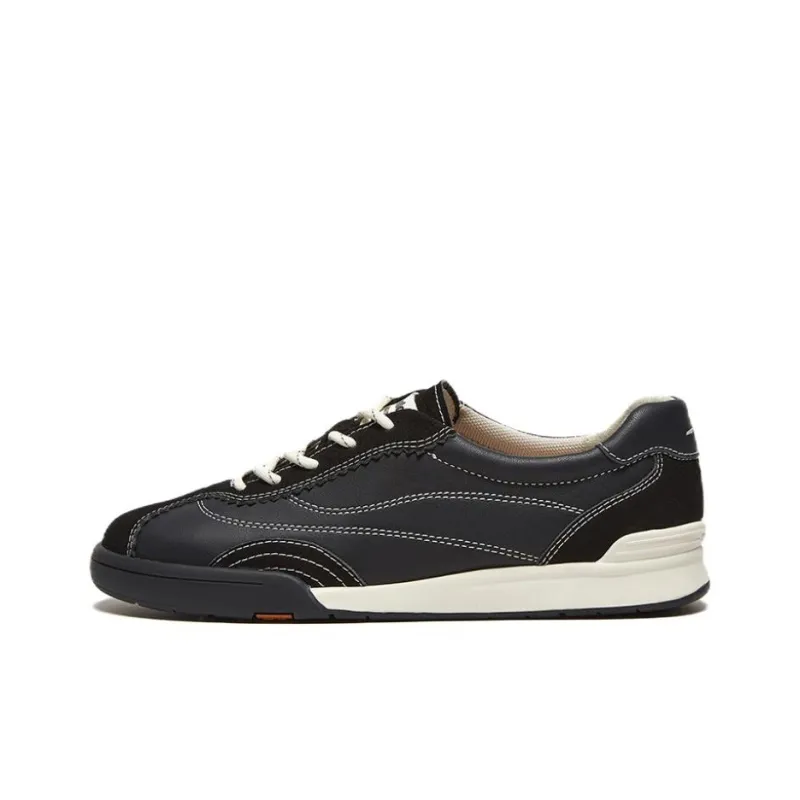BATA Low Top Skateboard Shoes Women's-0