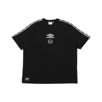 Umbro SS24 SIDE TAPE Collection T Shirt Unisex Black