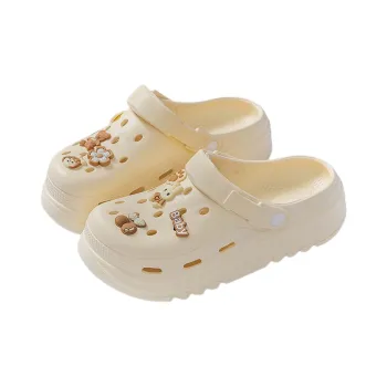 LUNNIFEIYA Slippers / Home Slippers