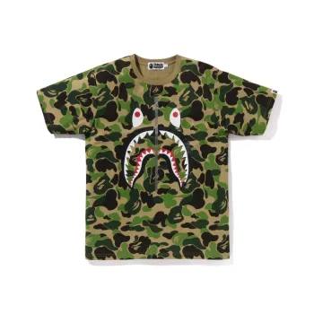A BATHING APE Abc Camo Shark Tee