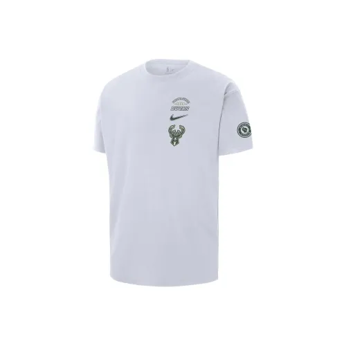 Nike Milwaukee Bucks Courtside Men's Nike Nba T-Shirt