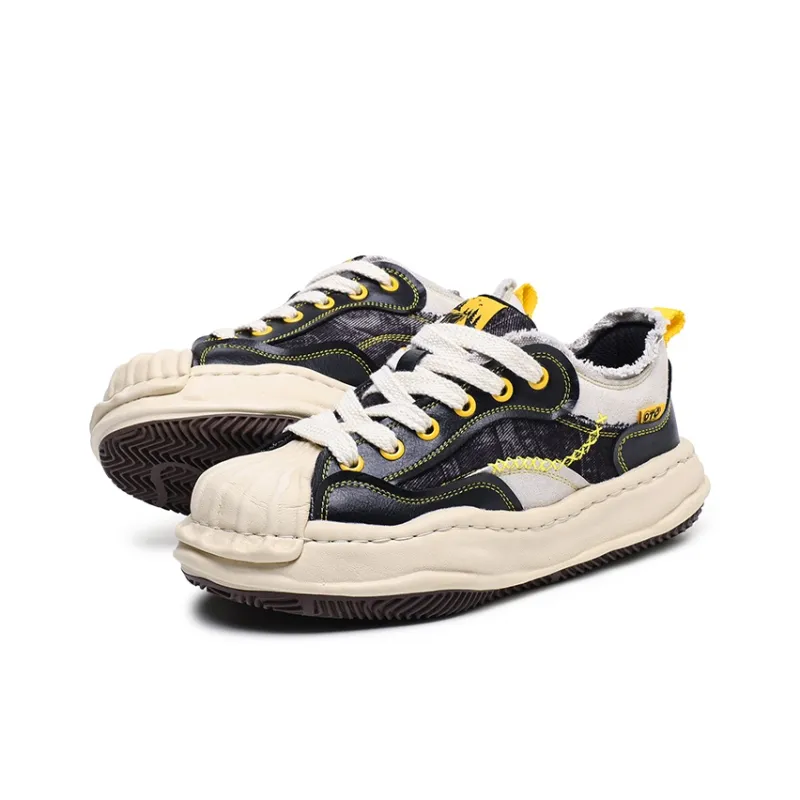 KUNGFUDEER Dissolve Collection Slip Resistant Low Top Casual Shoes Unisex Black-1