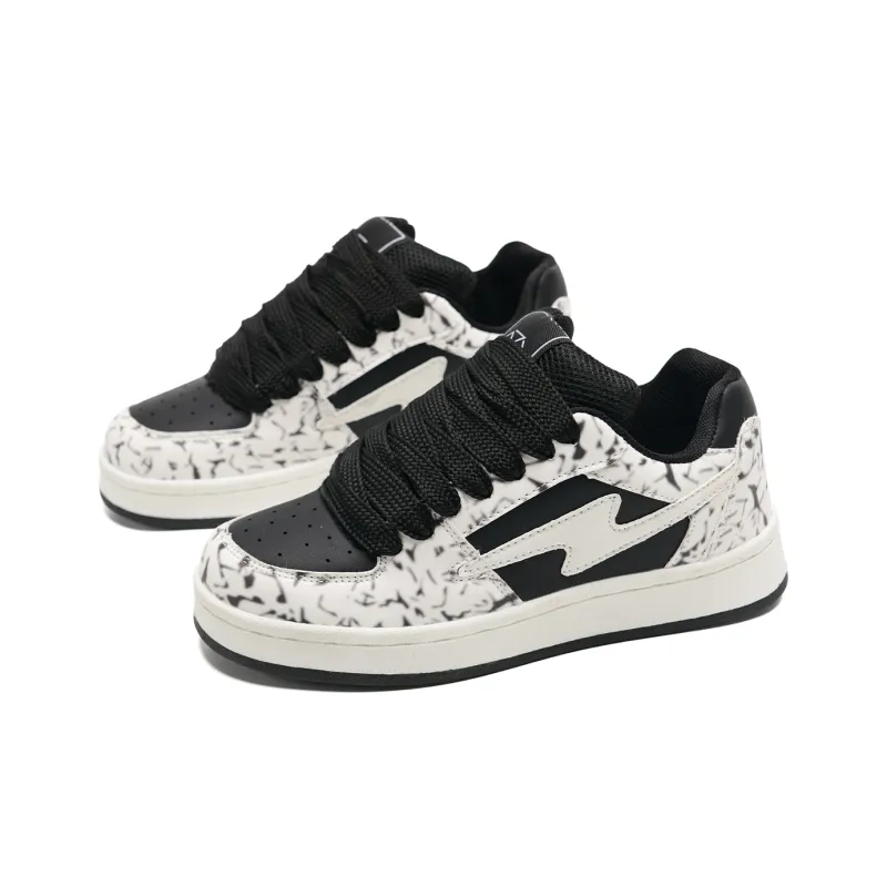 Teddy Bear Collection Coverage Anti Slip And Wear Resistant Low Top Skateboard Shoes Unisex-2